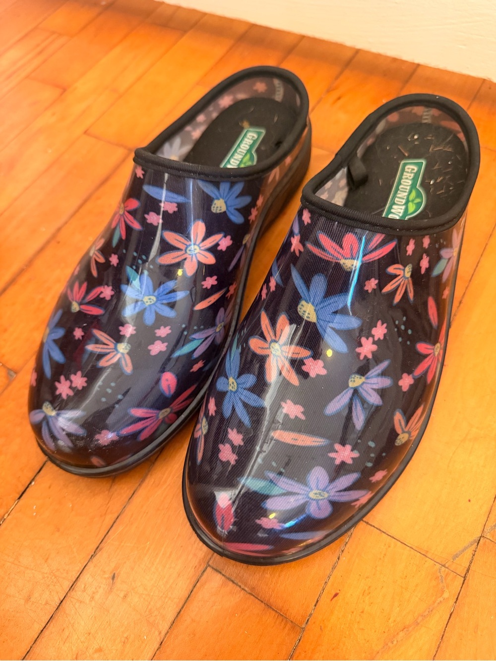 Garden clogs